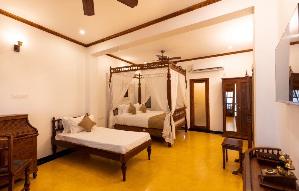Luxury Triple Room